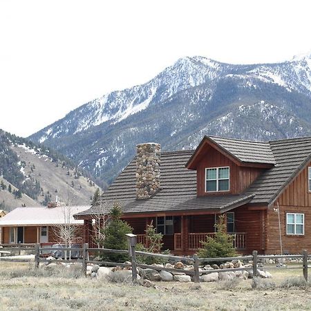 Cliff Lake Montana Spirit Guest Lodge מראה חיצוני תמונה
