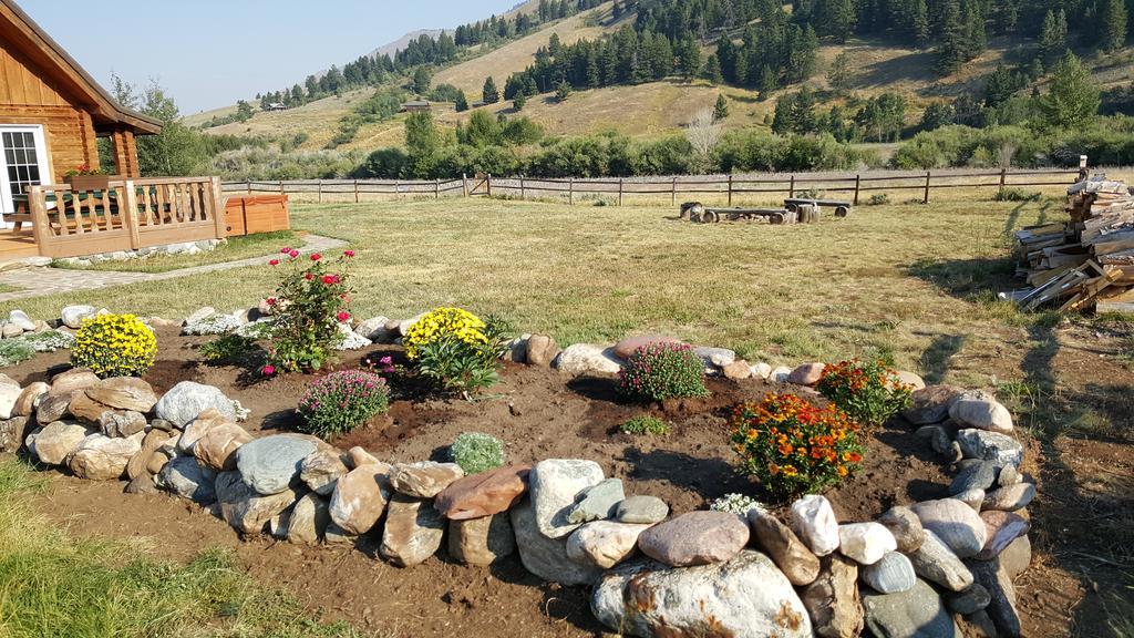 Cliff Lake Montana Spirit Guest Lodge מראה חיצוני תמונה